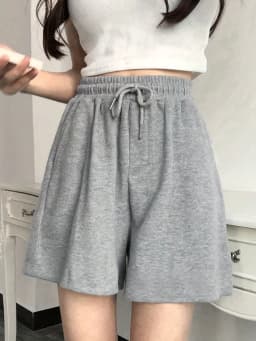 Women's High-Waisted Elastic Waistband Loose-Fit Wide-Leg Casual Shorts Solid Color Machine Washable Spring Summer