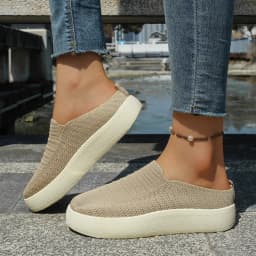 The Latest Summer Women's Single Shoes in 2026. The Fly-Constructed Shoes Are Soft, Comfortable, Breathable and Lightweight.