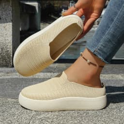 The Latest Summer Women's Single Shoes in 2026. The Fly-Constructed Shoes Are Soft, Comfortable, Breathable and Lightweight.