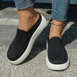 The Latest Summer Women's Single Shoes in 2026. The Fly-Constructed Shoes Are Soft, Comfortable, Breathable and Lightweight.