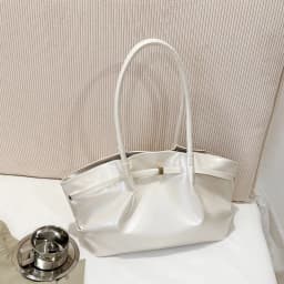 Fashionable Large Capacity Women Shoulder Bag Commuter Underarm Bag New Versatile Tote Bag Ladies Handbags