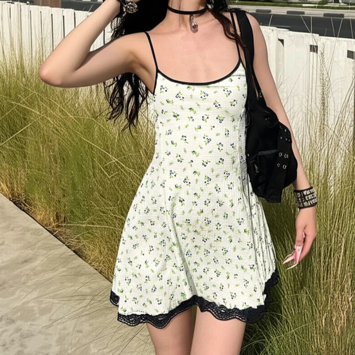 SUCHCUTE Sexy Floral Strap Dress for Women Y2K Slim Fit Ruffle Lace Short Dress Summer Vacation Beach A-Line Dress Coquette Chic