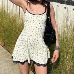 SUCHCUTE Sexy Floral Strap Dress for Women Y2K Slim Fit Ruffle Lace Short Dress Summer Vacation Beach A-Line Dress Coquette Chic
