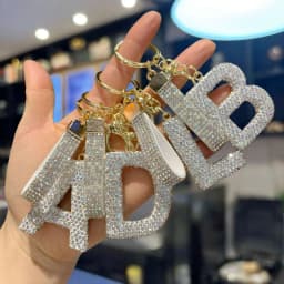 Full Rhinestone 26-Letter Keychain, Bling Car Key Ring & Sparkly Bag Charm - Perfect Small Gift