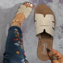 Designer Summer Women Casual Anti-slip Slippers Comfortable Outdoor Sandals Flat Slippers Elegant Fashion Shoes Slides Women