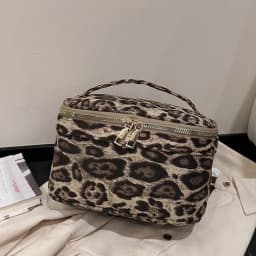 New Large Capacity Cosmetic Bag Leopard Print Faux Suede Toiletry Box Multiple Pockets Handheld Storage Bag Travel