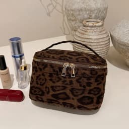 New Large Capacity Cosmetic Bag Leopard Print Faux Suede Toiletry Box Multiple Pockets Handheld Storage Bag Travel