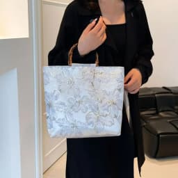 Bamboo Joint Canvas Tote Bag Zipper Closure Large Capacity Jacquard Handbag Embroidered Design Flower Pattern Evening Bag