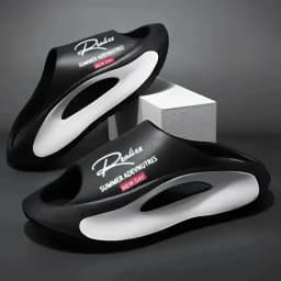 Unisex Casual Four Seasons Slippers Sandals Women Comfortable Home Slippers Breathable Slip-On Shoes For Women And Men Shoes