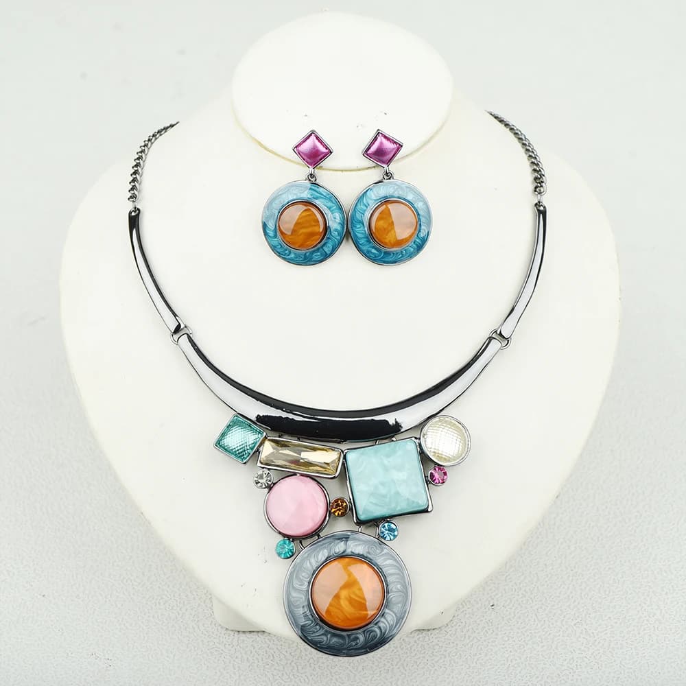 ICEYY Crystal Boutique Geometric Resin Chunky Bib Necklace Earrings Jewelry Set for Women Wedding Trendy Accessory