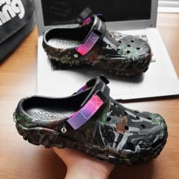 Lightweight EVA Clog Shoes Unisex Slip On Slippers Quick Dry Breathable Garden Clogs for Men Women Indoor Outdoor Beach Sandals