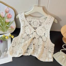 Women's Floral Crochet Vest Button Down Sleeveless Embroidery Lace Blouse Open-knit Crop Tops Summer French Chic Modern Boho