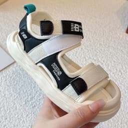 Kids Fashion Sport Sandals Girls Boys 2026 New Summer Casual Outdoor Non Slip Sandals Children's Lightweight Design Beach Shoes