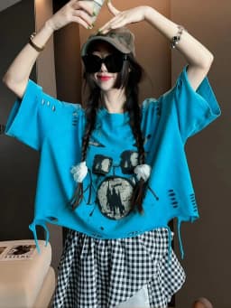 Vintage Ripped Short Sleeve T-shirts Women Casual Summer Graphic Tee Oversized T-shirt Streetwear Fashion Baggy Crop Top