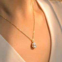 Lnngy 2.5CT Pear Cut Moissanite Diamond Necklace 14K Gold Filled Waterdrop Halo Pendant Necklaces for Valentine's Day Jewelry