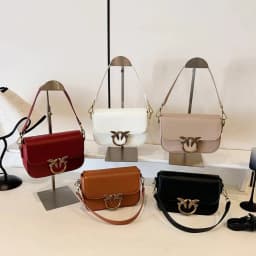 Fashion Design Women's Crossbody Shoulder Bag with Compact Small Square Design, Suitable for Daily Office and Leisure Activities