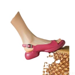 Summer Fashion New Thick Soled Sandals for Women Height Increasing Versatile Sponge Cake Bottom Beach Shoes Small Women's Shoes