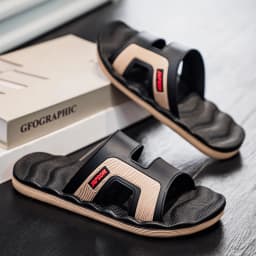 Summer Outdoor Men's Slippers, Non-slip Massage Soft Bottom Flip-flops, Large Size Sandals for Home Bathing