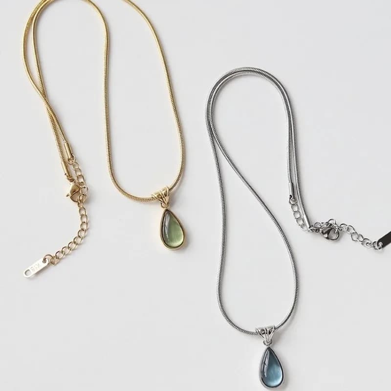 French Retro Olive Green Blue Water Drop Shape Necklace Fadeless Niche Advanced Design Elegant Daily Dating Lady Fashion Jewelry