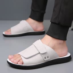 New Men's Slip-On Sandals with Magic Tape Outdoor Anti-Slip Soft Bottom Flat Slippers Versatile Comfortable Summer Shoes-1102