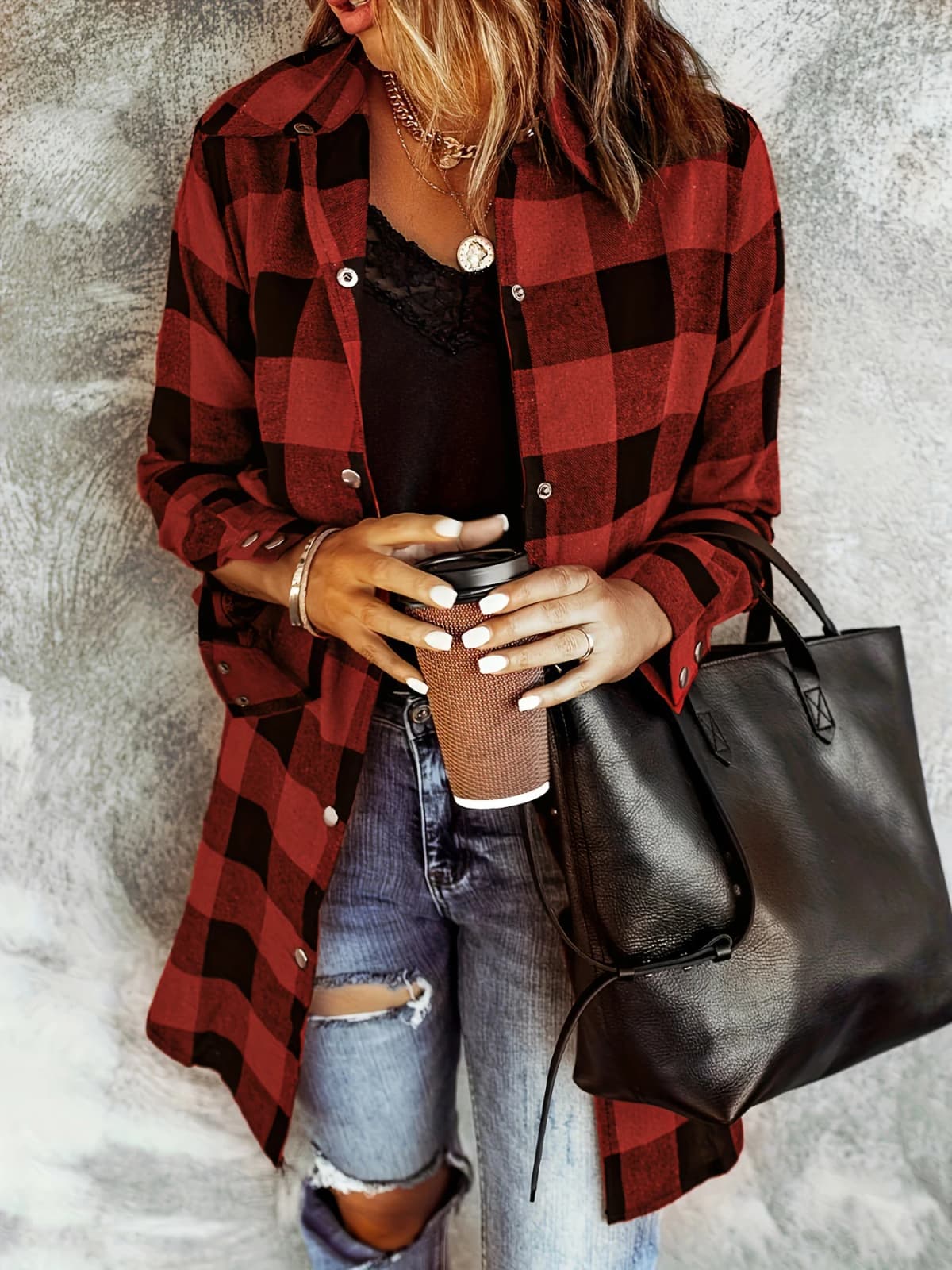 Women's Plaid Shirt Jacket, Long Sleeve Button Front Blouse, Casual Fashion for All Seasons, Ladies' Stylish Outerwear