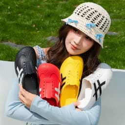 Fashion Striped Eva Soft Soles Mules Shoes Couples Spring Lightweight Platform Sports Shoes Women Plus Size Outdoor Casual Clogs