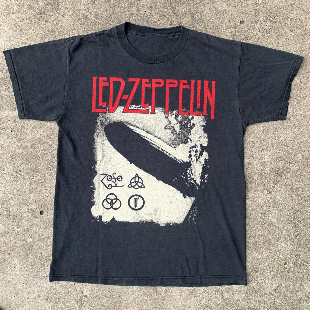 Summer Men's Pure Cotton Vintage Led Zeppelin T-shirt Streetwear Oversized Loose and Breathable Suitable for Everyday Wear