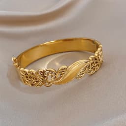 Vintage Gold Plated Stainless Steel Cuff Bangle Exquisite Hollow Flower Textured Smooth Leaves Wide Bracelets Waterproof Jewelry