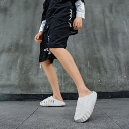 Summer Men's Massage Slippers Indoor Outdoor Sandals Beach Comfortable Soft Slides Clogs Casual Shoes Men Women Home Slippers
