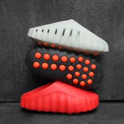 Summer Men's Massage Slippers Indoor Outdoor Sandals Beach Comfortable Soft Slides Clogs Casual Shoes Men Women Home Slippers
