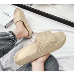 Luxury Non Slip Men's Slippers Soft Bottom PVC Solid Beach Slippers Unisex Thick-soled Sandals Summer