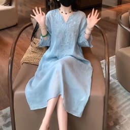 Women's Summer Retro V-Neck Dress Office Lady Fashion New Arrival Trendy Comfortable