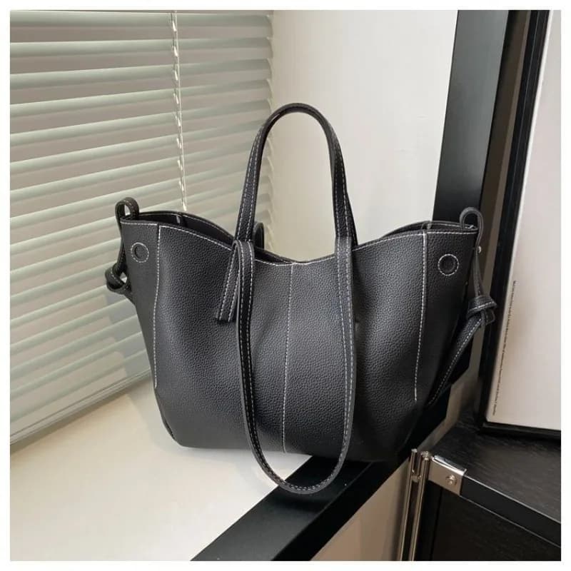 Advanced Large Capacity Commuting Fashionable Tote Bag for Women 2026 Versatile New Style Underarm Single Shoulder Handheld