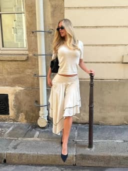 Women's Asymmetrical Ruffled High Waist Skirts Spring Summer Female Half A-line Skirts lady Fashion Casual Slim Long Skirt