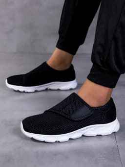 New Casual Orthopedic Shoes for Wide & Swollen Feet - Soft, Comfortable Diabetic Shoes for Bunion Correction
