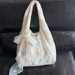 Vintage Soft Lace Large Capacity Tote Bag with Delicate Bow Accent Cream Shoulder Purse for Women Beach Summer Underarm Bag Use