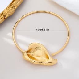3D Floral Open Choker Necklace Exaggerated Flower Modeling Calla Lily Choker Pleated Flower Design Gold Color Statement Choker