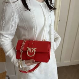 2026 new Korean-style chain messenger bag, fashionable and versatile small square bag