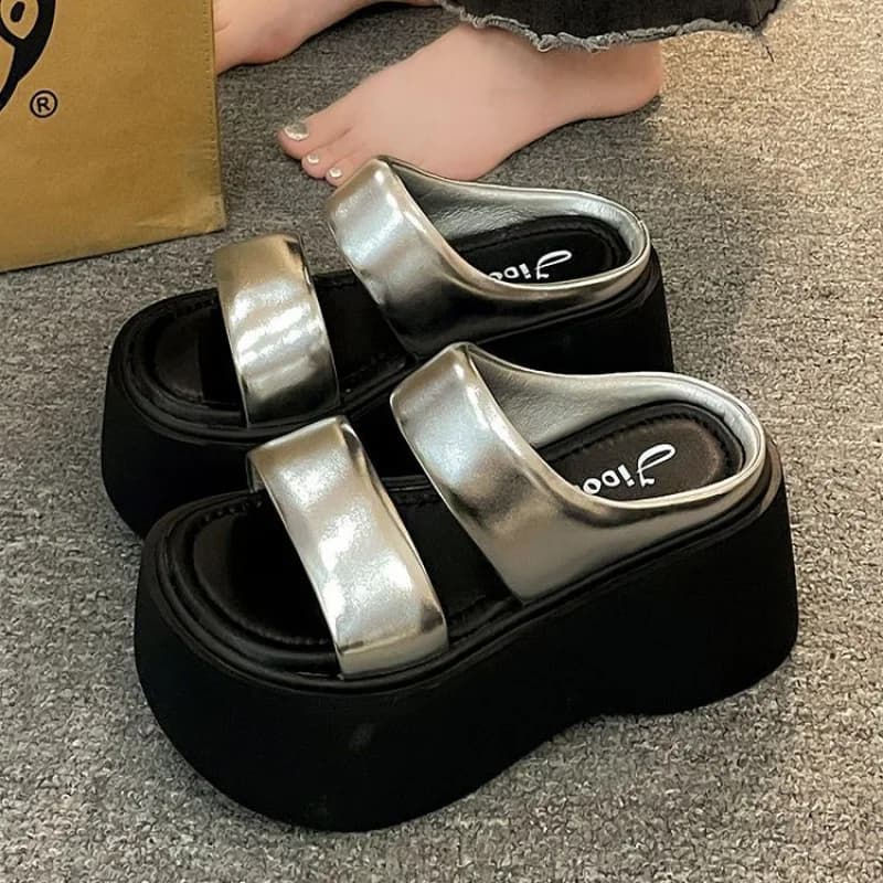 Platform Slippers Women Summer Wear Fashion 2026 New Style Increase Sandals Casual Everything Muffin Flip-flops Beach Shoes