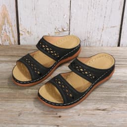 Hollow Slides Summer Women Sandals Slippers Comfortable Wedges Sandals Leisure Beach Roman Leather Women Slippers Zapatos Mujer