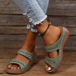 Hollow Slides Summer Women Sandals Slippers Comfortable Wedges Sandals Leisure Beach Roman Leather Women Slippers Zapatos Mujer