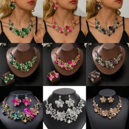 Exaggerated Retro Necklace Earring Set for Women's Luxurious Crystal Banquet Party Photography Dress with Accessories