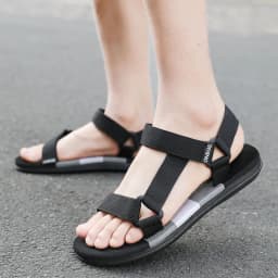 A Pair of Summer Casual Sandals, Fashionable, Wear-Resistant, Sporty, Non-Slip, Stylish, Versatile Men's Outdoor Beach Shoes