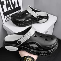 2026 Summer New Men's Thick Sole Anti-Slip Outdoor Casual Beach Sandals