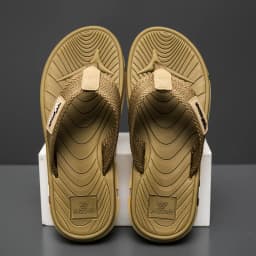 Men's Non-Slip Flip Flops Breathable Wear-Resistant Thong Sandals Casual Beach Slippers Comfortable Soft Sole