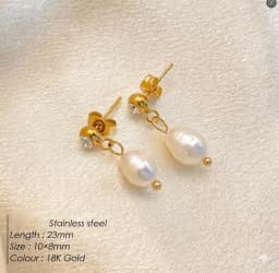 2PCS Western-Style Earrings: Natural Freshwater Pearl & Diamond-Accented Studs—Versatile and Fade-Resistant