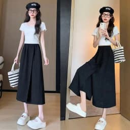 Summer Skirt Pants New Worn Twice Loose Figure Wide Leg Pants Women's Small Fresh Cropped Pants