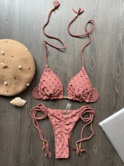 New Red Special Fabric Bikini Set Sexy Women's Hollow Fabric Split Swimsuit Summer Beach Bikini