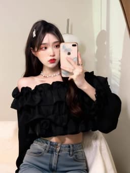 Ruffle Off Shoulder Top Women Elegant Casual Chiffon Long Sleeve Blouse Chic Korean Sweet Spring Summer Crop Top