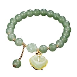7pcs/set Everyday Sweet Butterfly Bracelet – Green Glass Beads with Delicate Pendants for Effortless, Feminine Style.